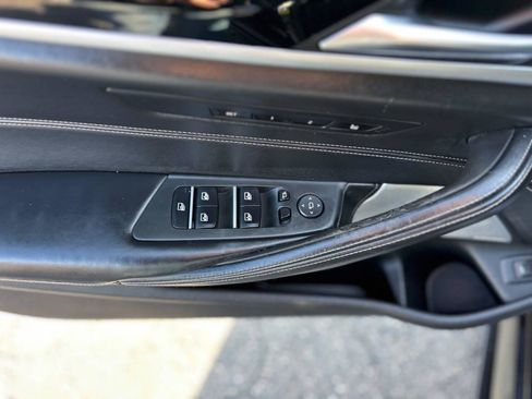 Used 2018 BMW M550i xDrive w/ Dynamic Handling Package AWD/4WD image 16