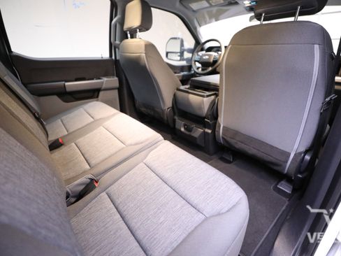 Used 2023 Ford F250 XL w/ STX Appearance Package image 12