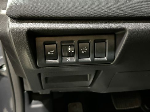 Used 2023 Subaru Outback Premium image 17