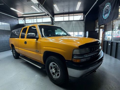 Used 2002 Chevrolet Silverado 1500 LS w/ Off-Road Chassis Pkg image 1