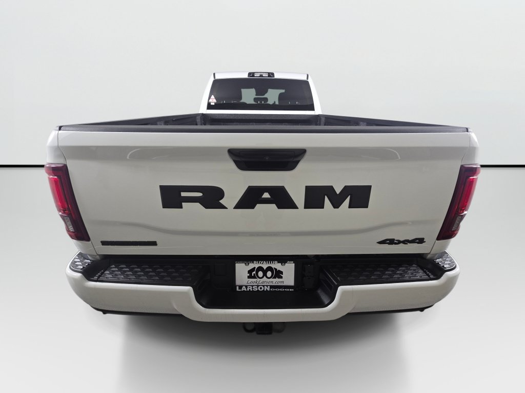 New 2026 RAM 3500 Big Horn AWD/4WD image 7