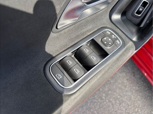 Used 2020 Mercedes-Benz CLA 250 image 21