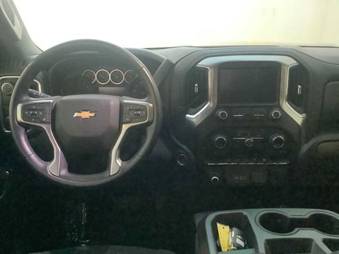 Used 2021 Chevrolet Silverado 1500 LT image 10