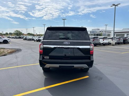 Certified 2019 Ford Expedition Limited AWD/4WD image 8