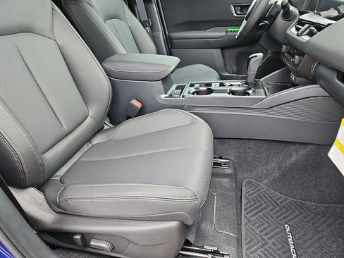 New 2026 Subaru Outback Limited AWD/4WD image 10