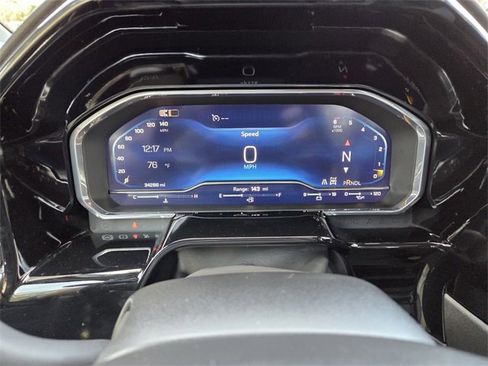 Certified 2025 Chevrolet Silverado 1500 LT image 38