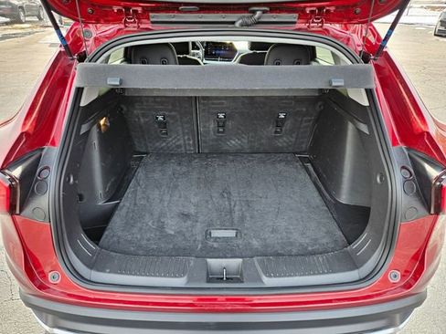 Used 2025 Chevrolet Trax LT w/ LT Convenience Package image 18