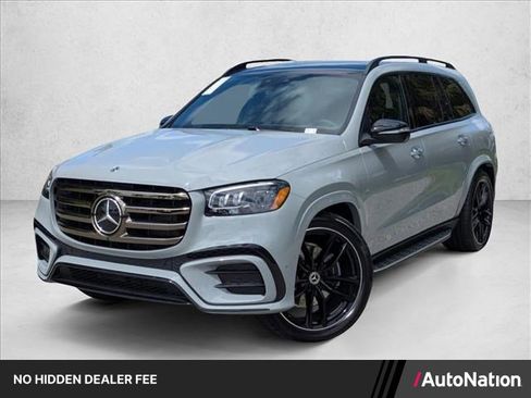 New 2026 Mercedes-Benz GLS 580 4MATIC image 1