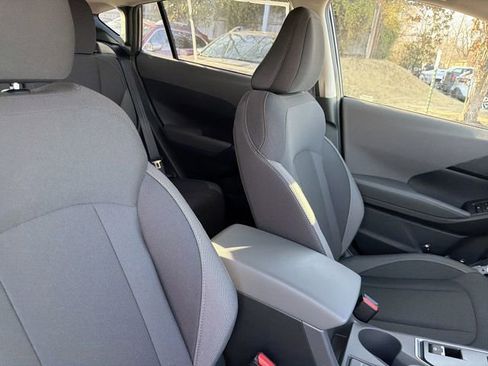 Certified 2025 Subaru Crosstrek 2.0i Premium image 23