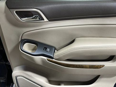 Used 2017 GMC Yukon XL Denali w/ Open Road Package image 20