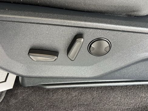 Used 2022 Ford F150 XLT w/ Equipment Group 302A High image 21