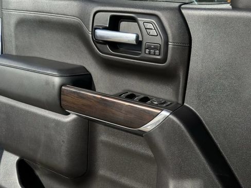 Used 2020 GMC Sierra 1500 SLT AWD/4WD image 30