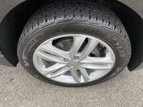 Used 2020 Chevrolet Equinox Premier image 12