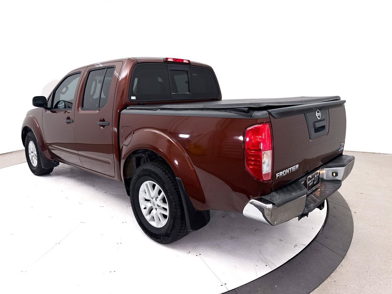 Used 2017 Nissan Frontier SV RWD image 10