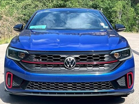 Used 2024 Volkswagen Jetta GLI 40th Anniversary Edition FWD image 2