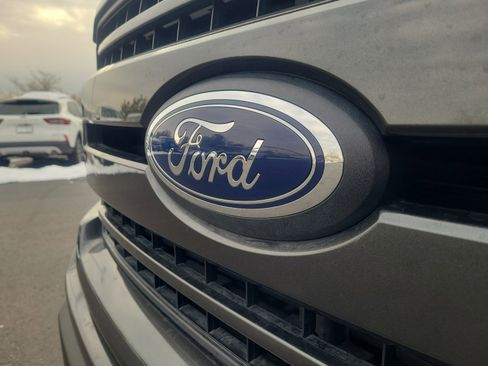 Certified 2019 Ford F150 XLT w/ Equipment Group 302A Luxury image 23