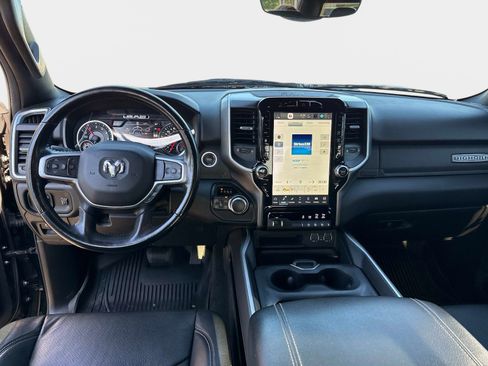 Used 2022 RAM 1500 Big Horn AWD/4WD image 17