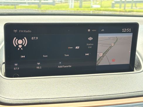 Certified 2022 Acura MDX SH-AWD w/ Technology Package image 23
