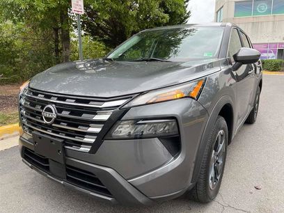Used 2024 Nissan Rogue SV