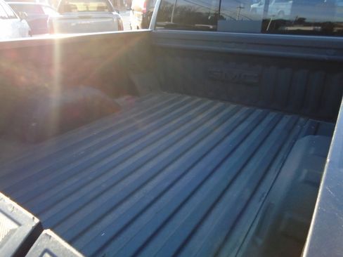 Used 2019 GMC Sierra 1500 SLT w/ SLT Premium Package image 35