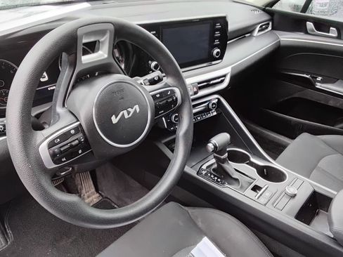Used 2023 Kia K5 LXS image 7
