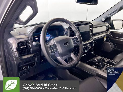 Used 2025 Ford F150 Lariat AWD/4WD image 3