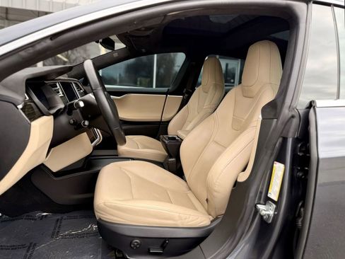 Used 2016 Tesla Model S 90D image 18