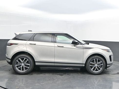 New 2026 Land Rover Range Rover Evoque S image 8