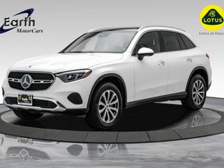 Used 2024 Mercedes-Benz GLC 300 image 1