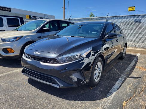 Used 2022 Kia Forte Sedan FWD image 1