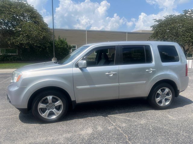 Used 2015 Honda Pilot EX image 3