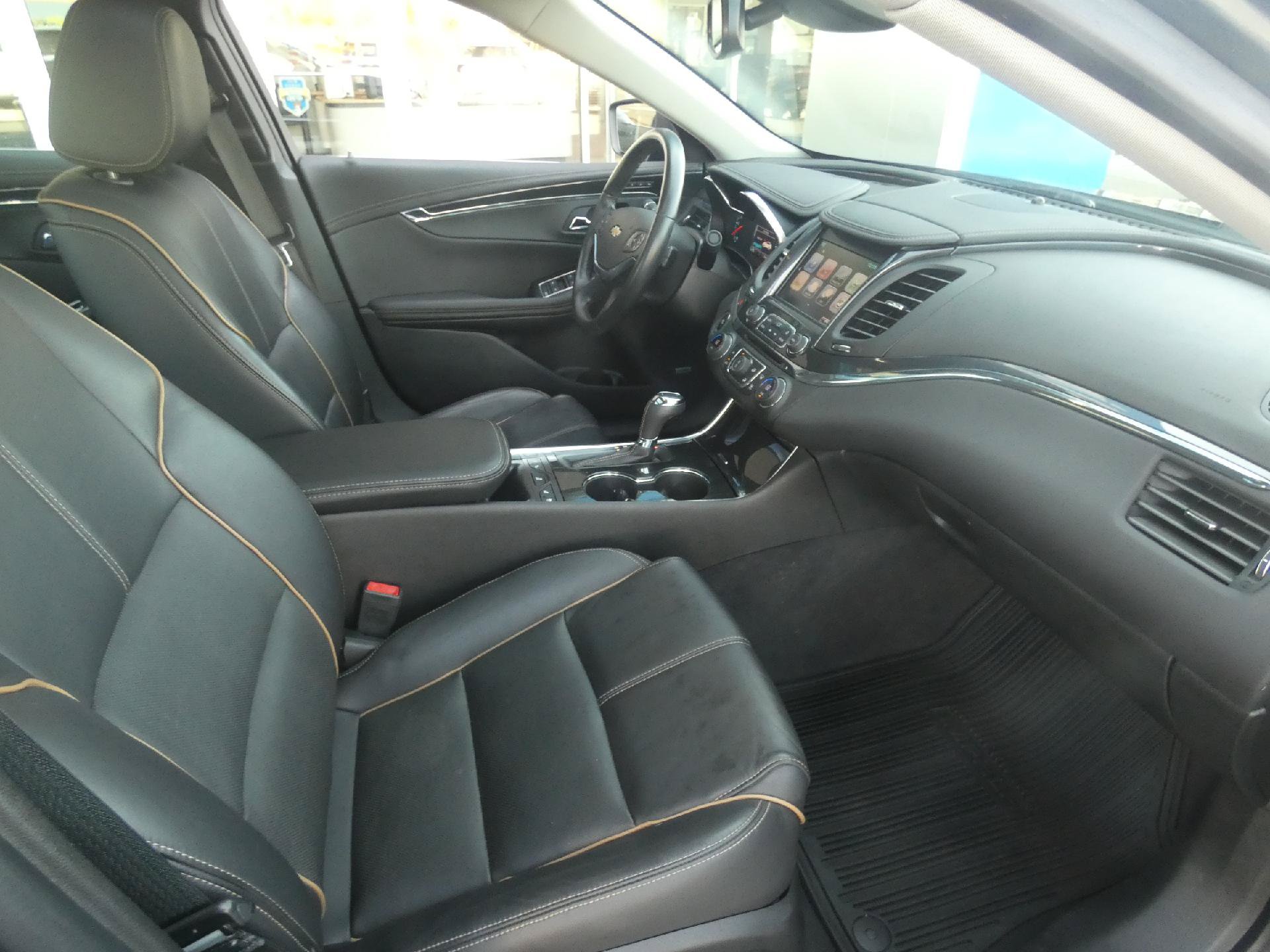 Certified 2019 Chevrolet Impala Premier w/ Premier Confidence Package FWD image 18