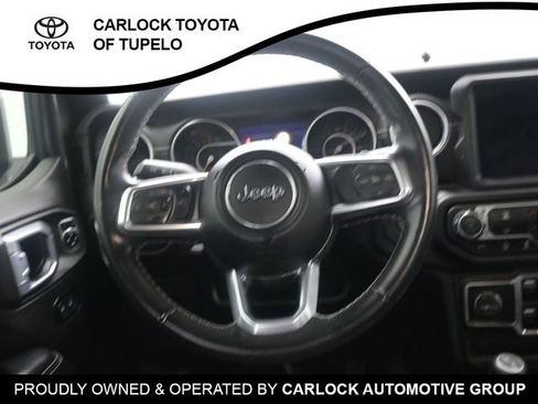 Used 2021 Jeep Wrangler Unlimited Sahara image 32