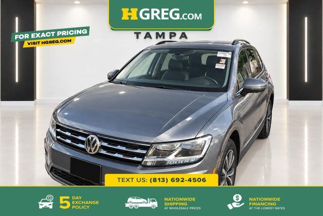Used 2020 Volkswagen Tiguan SE FWD image 1