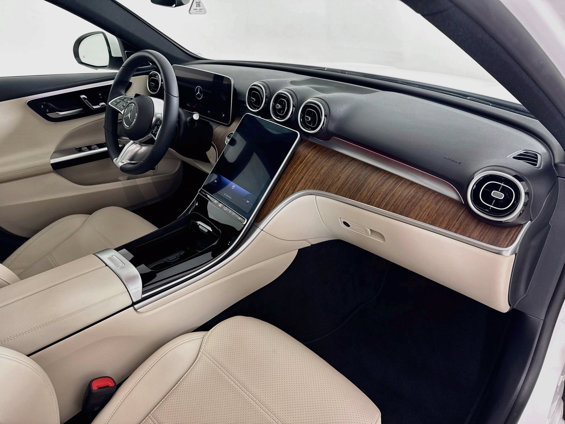 Used 2023 Mercedes-Benz C 300 Sedan image 30