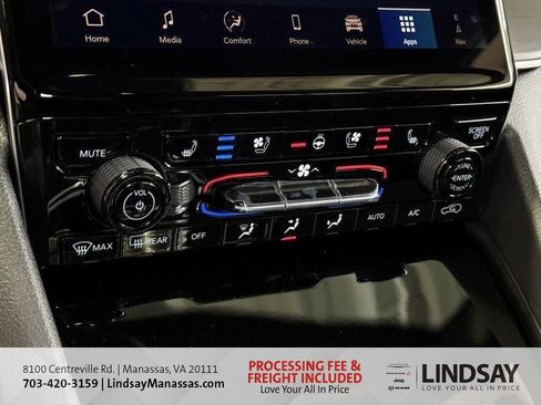 New 2025 Jeep Grand Cherokee L Limited w/ Luxury Tech Group II AWD/4WD image 29