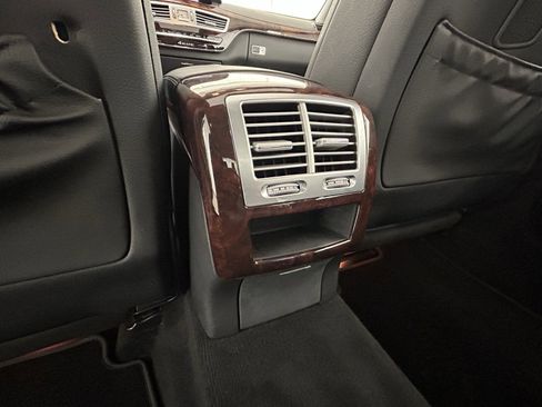 Used 2008 Mercedes-Benz S 550 S 550 image 38