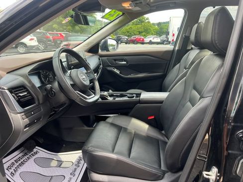 Used 2023 Nissan Rogue SL w/ SL Premium Package AWD/4WD image 10