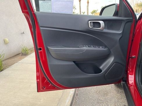 New 2026 Hyundai Venue SE image 12