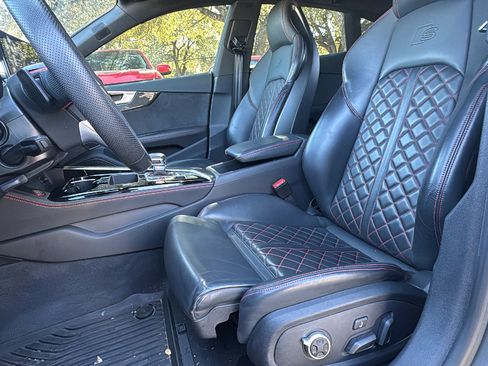 Used 2023 Audi S5 Prestige image 9