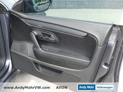 Used 2013 Volkswagen CC Lux FWD image 18