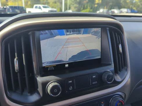 Certified 2022 GMC Canyon Denali image 15