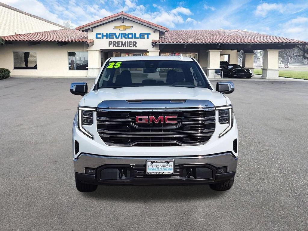 Used 2025 GMC Sierra 1500 SLT RWD image 3