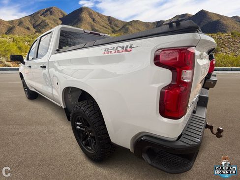 Used 2019 Chevrolet Silverado 1500 LT Trail Boss image 3