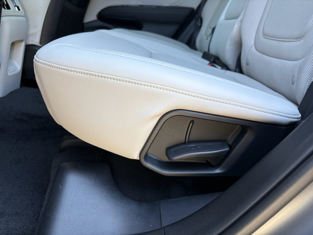New 2026 Hyundai Tucson Limited AWD/4WD image 18