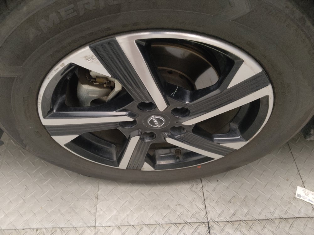 Used 2024 Nissan Sentra SV FWD image 31