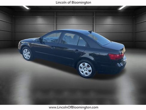 Used 2010 Hyundai Sonata GLS image 6
