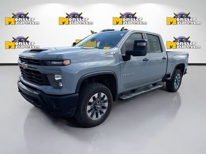 Used 2025 Chevrolet Silverado 2500 Custom w/ Custom Value Package