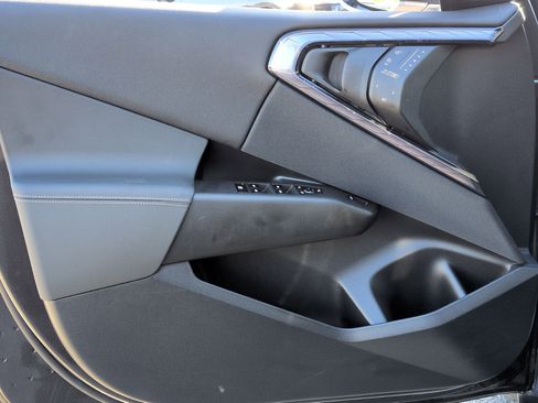 Used 2025 BMW X3 xDrive30i w/ Premium Package image 14