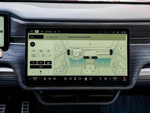 Used 2023 Rivian R1T Adventure image 14